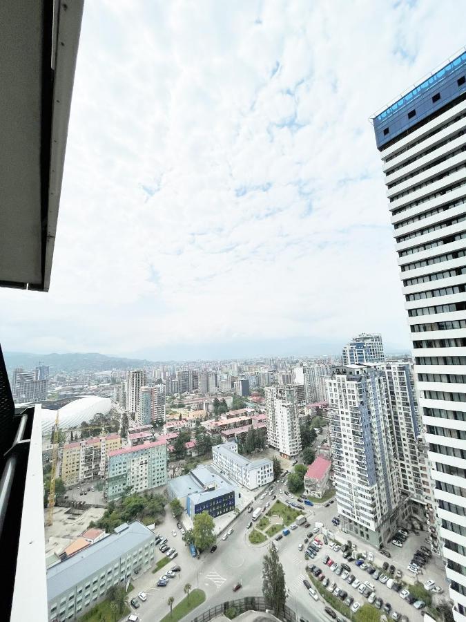 Sea ​​View In Orbi City 巴统 外观 照片