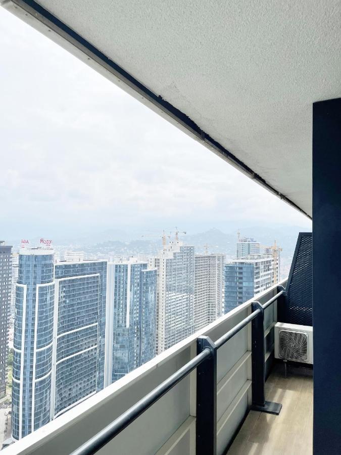 Sea ​​View In Orbi City 巴统 外观 照片