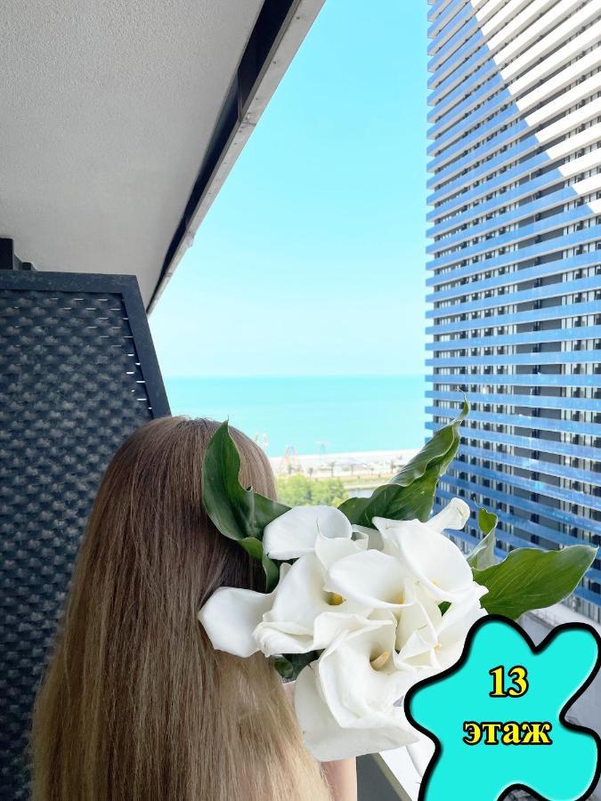 Sea ​​View In Orbi City 巴统 外观 照片